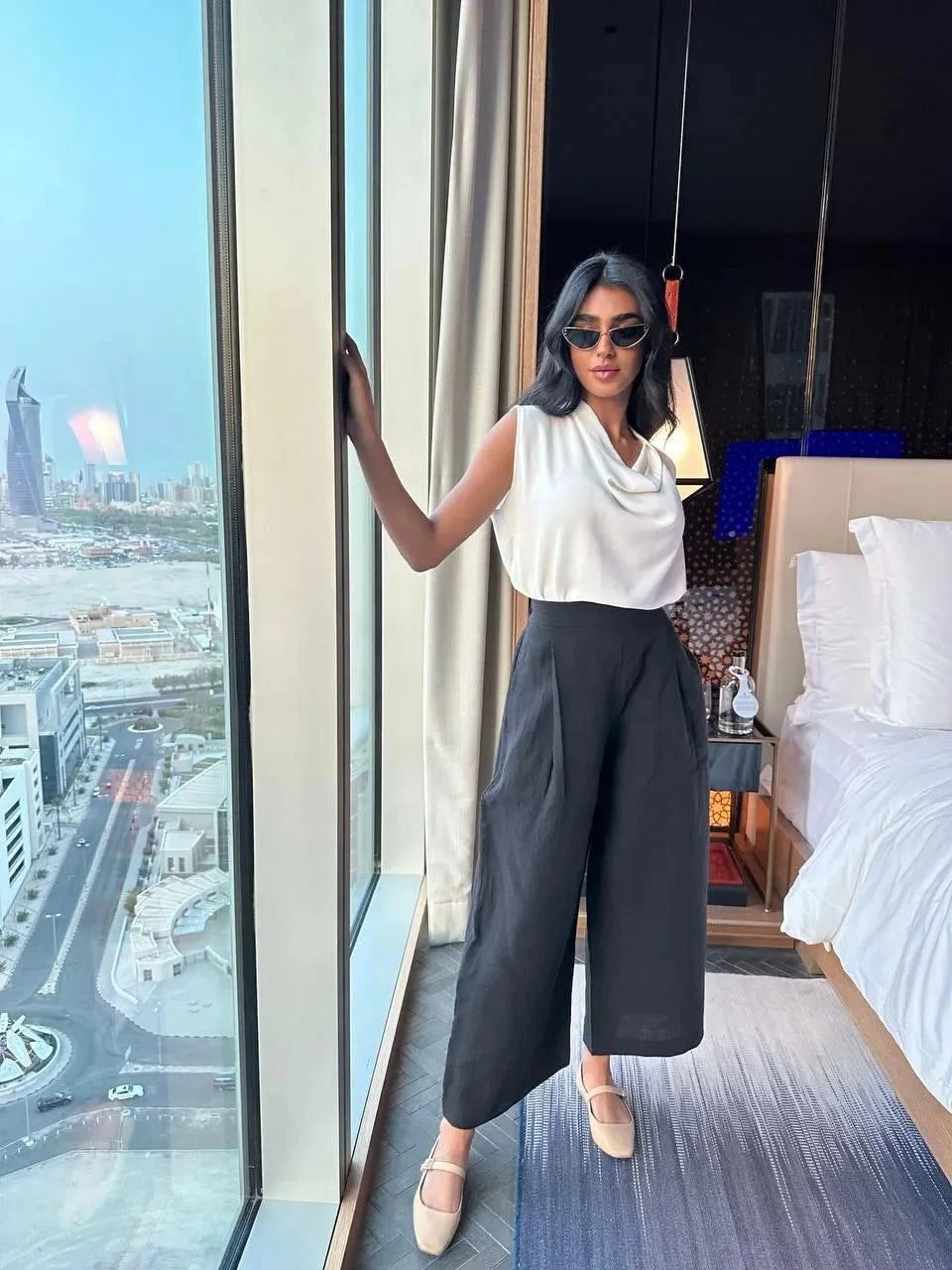 بنطلون كتان أسود مغسول