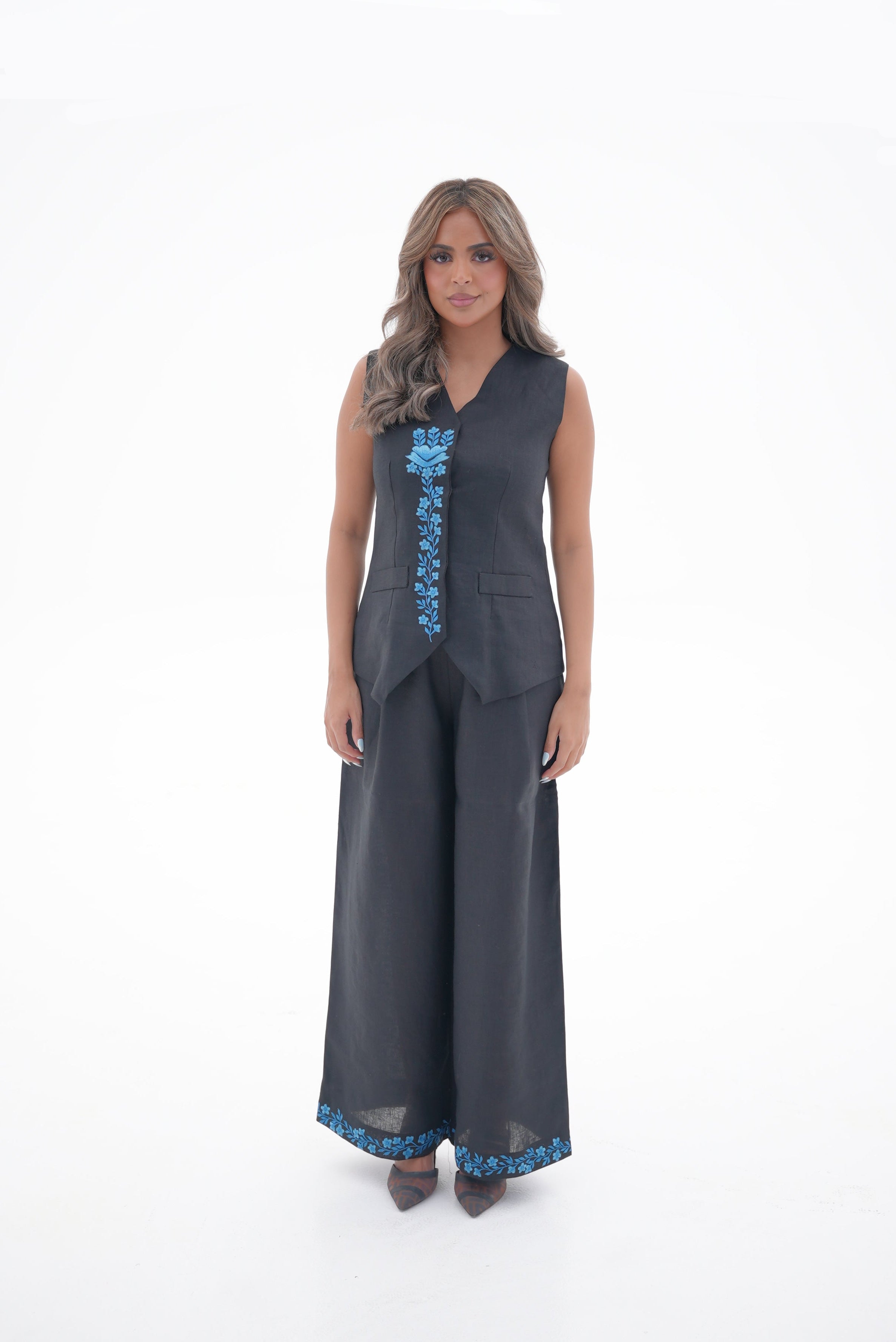 Aylin Vest