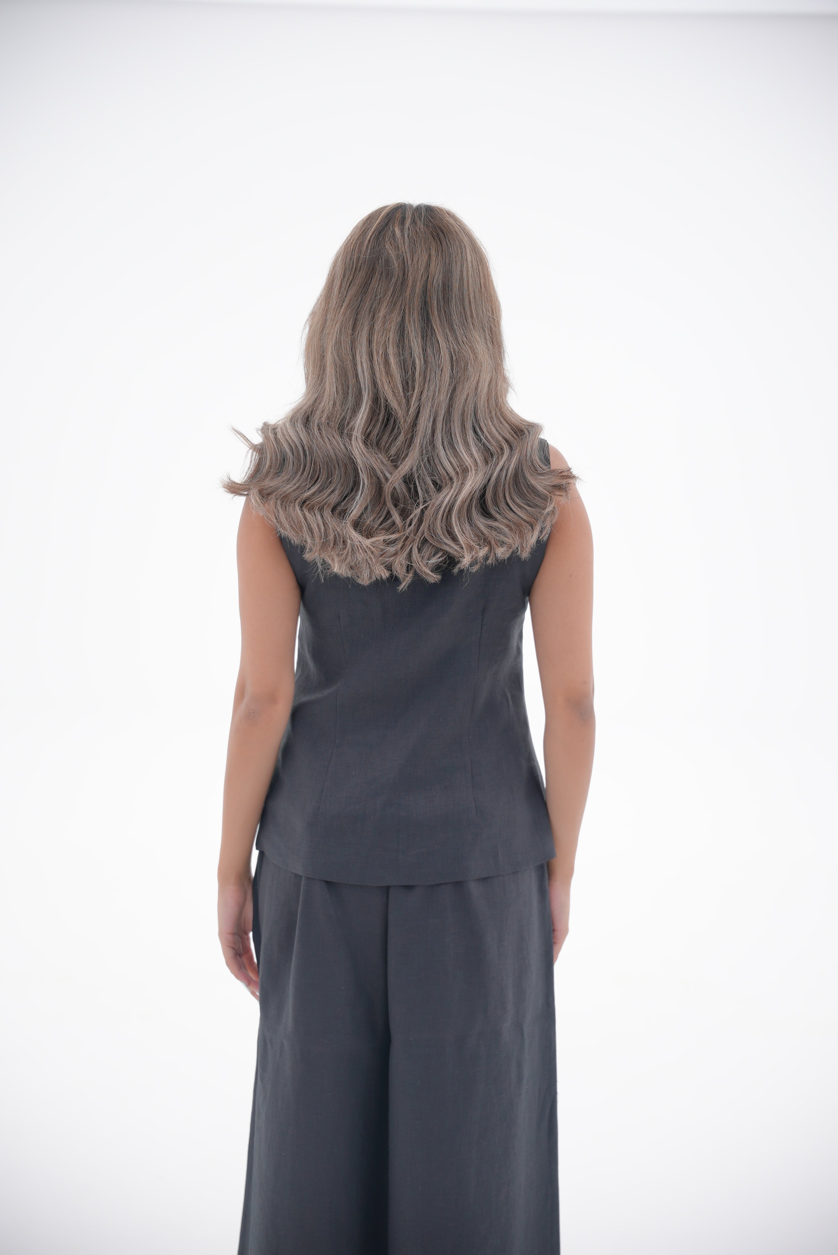 Aylin Vest