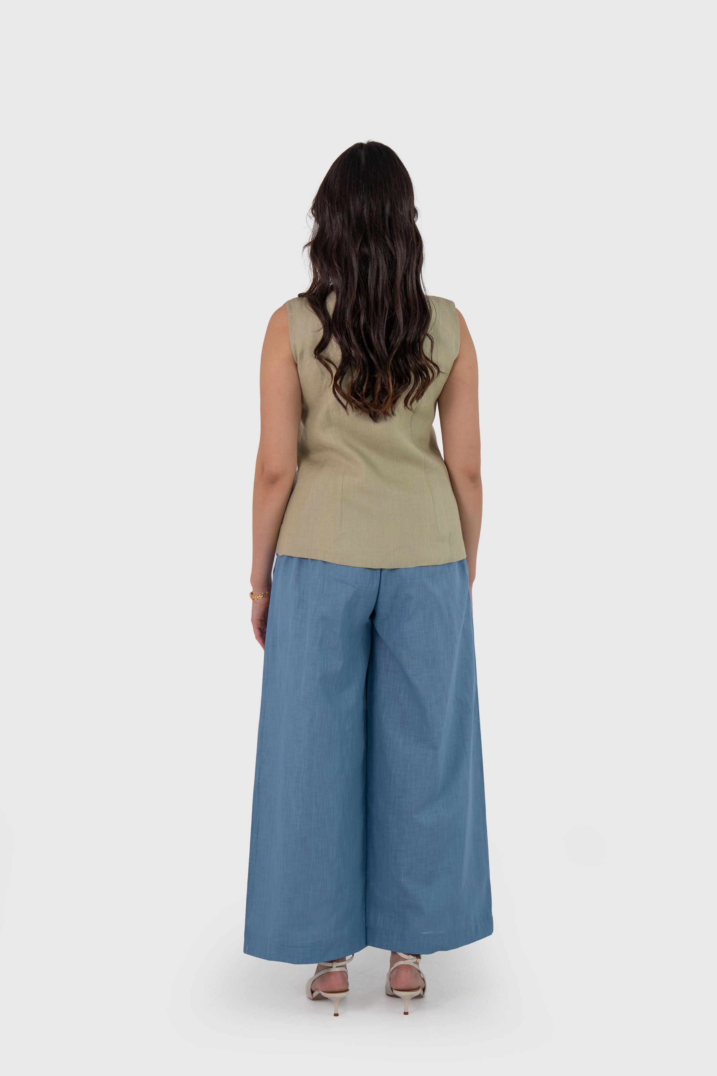 Margot Vest