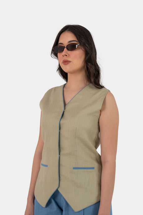 Margot Vest