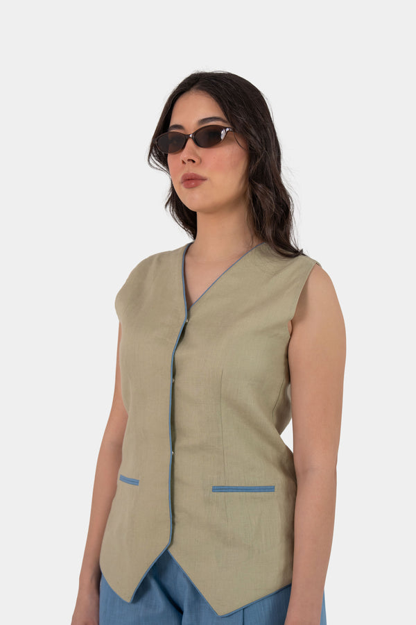 Margot Vest