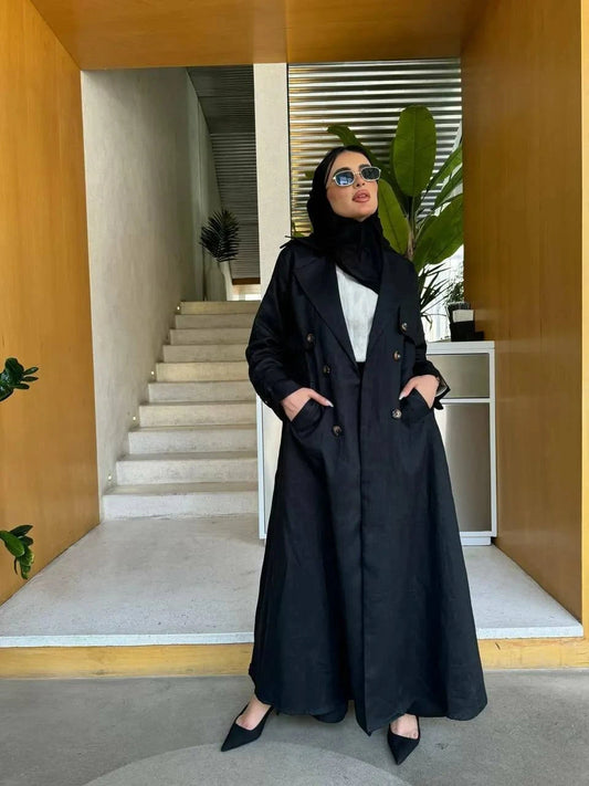 Elegant black linen blazer with a sharp silhouette, lightweight and perfect for smart-casual or everyday wear.