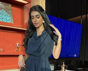 Elegant navy blue blouse with soft crepe fabric and a smooth, flowy silhouette for daily and refined wear