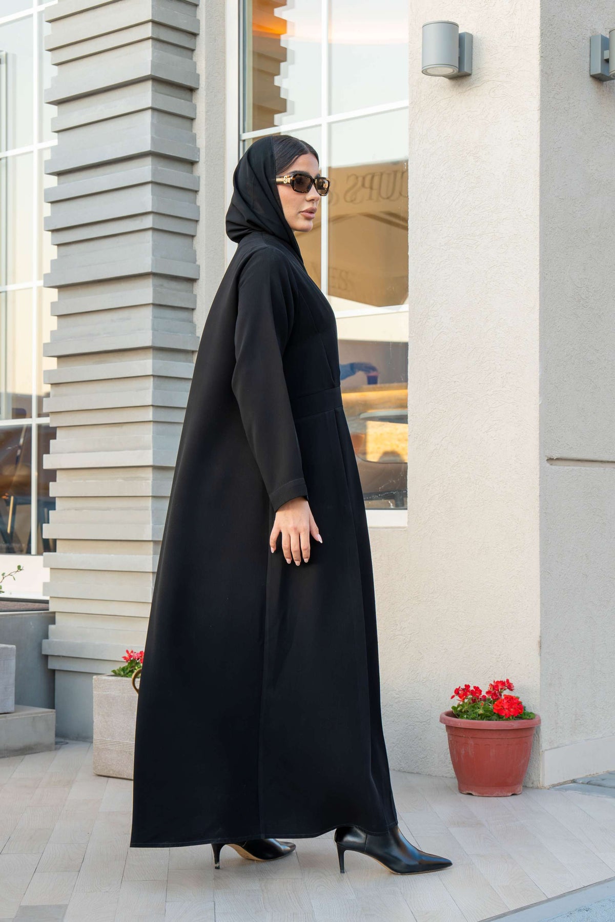 Rifqa – Ready to Ship