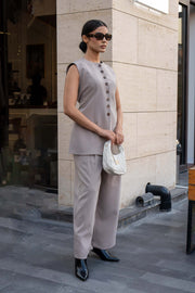 Crepe Beige Vest