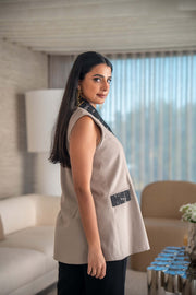 Jacquard Vest With Crepe