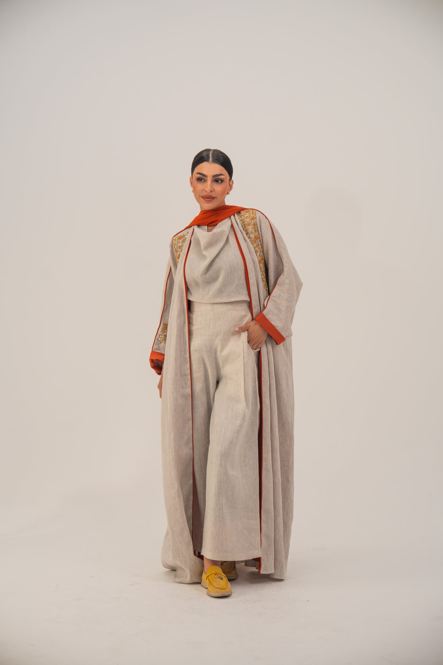 Papaya Bisht
