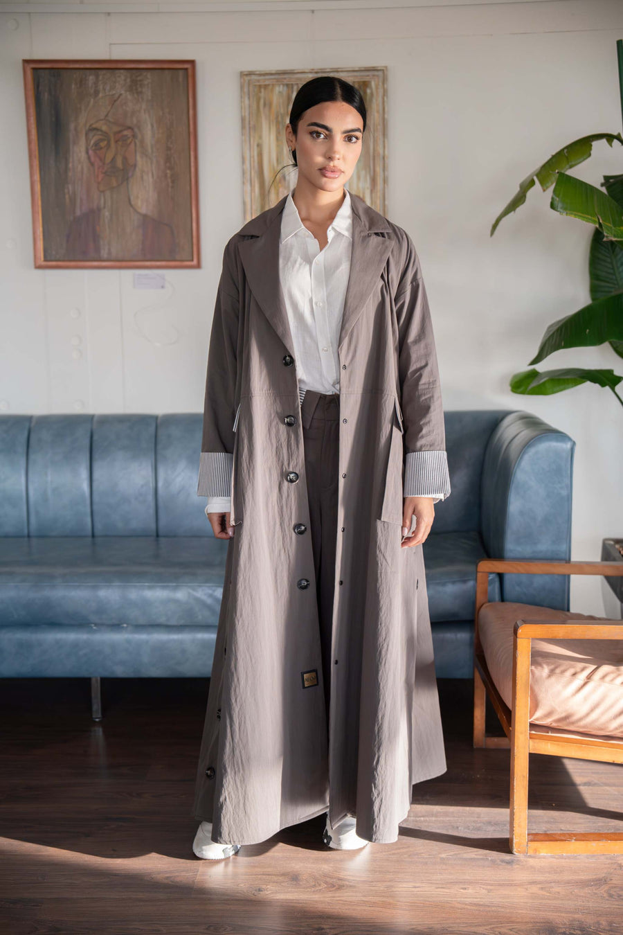 Taupe Button-Down Utility Abaya – Modern Elegance