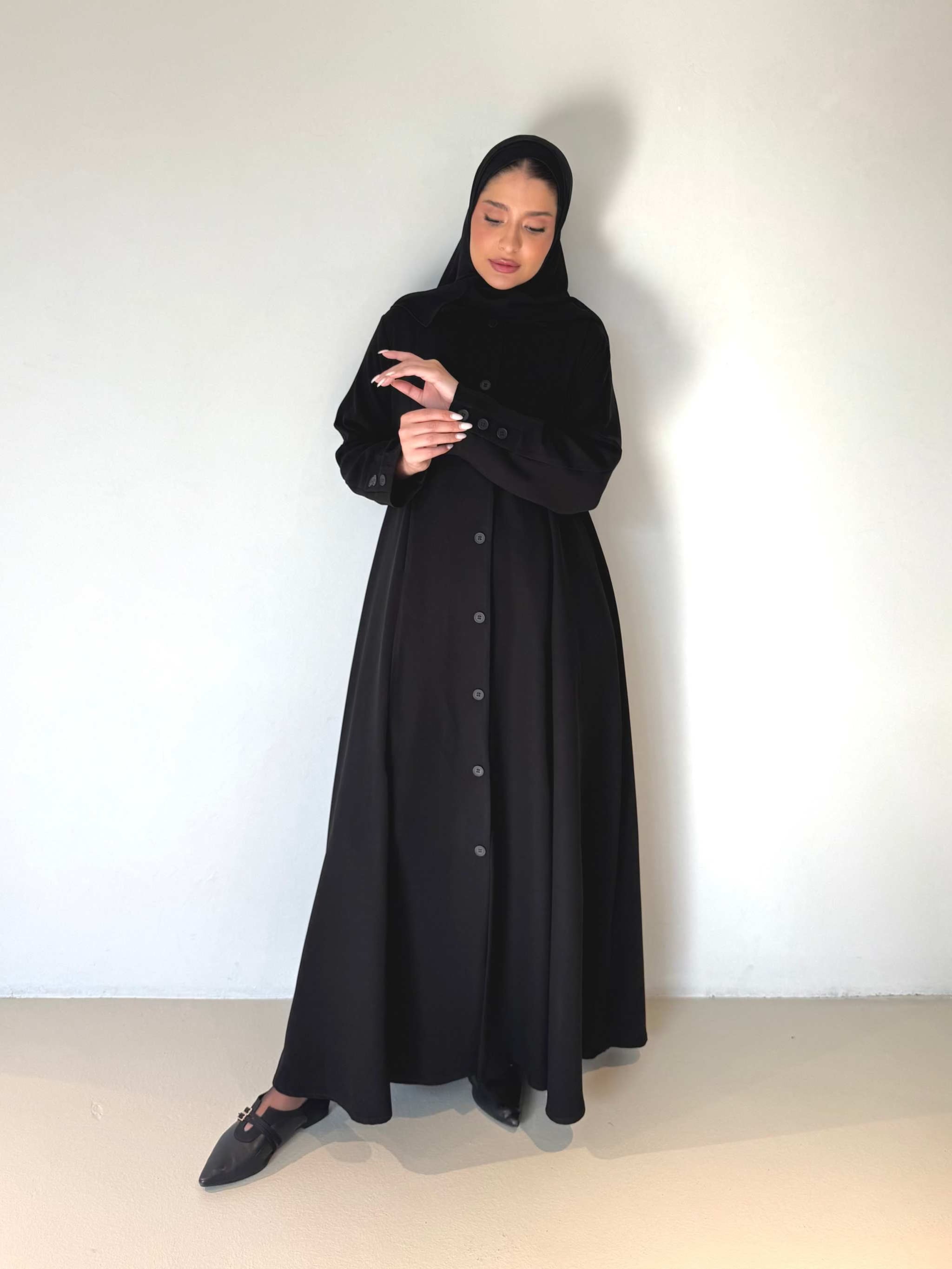 The Elegant Button-Down Crepe Abaya