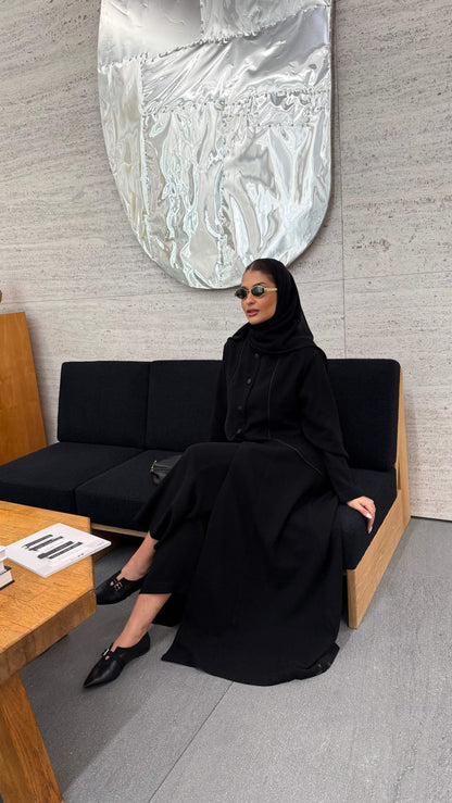 Crepe Abaya with Luxurious Silk Lining