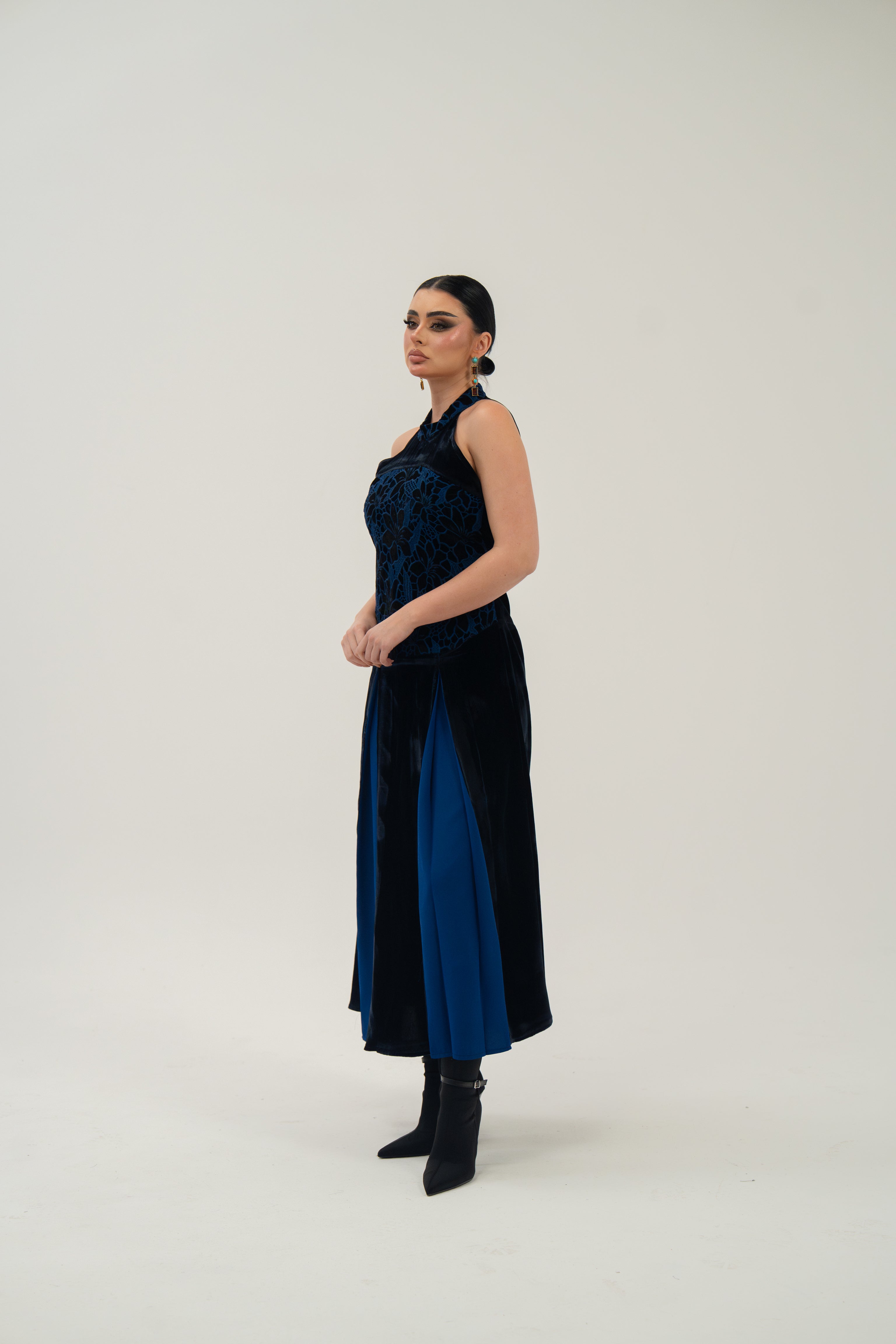 Dova Dress