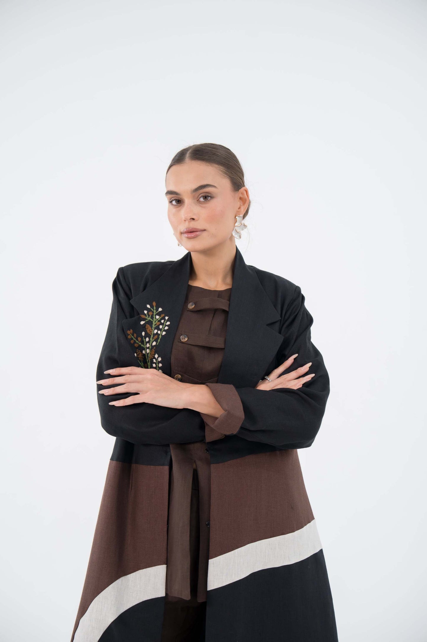 Curve Bloom Linen Abaya