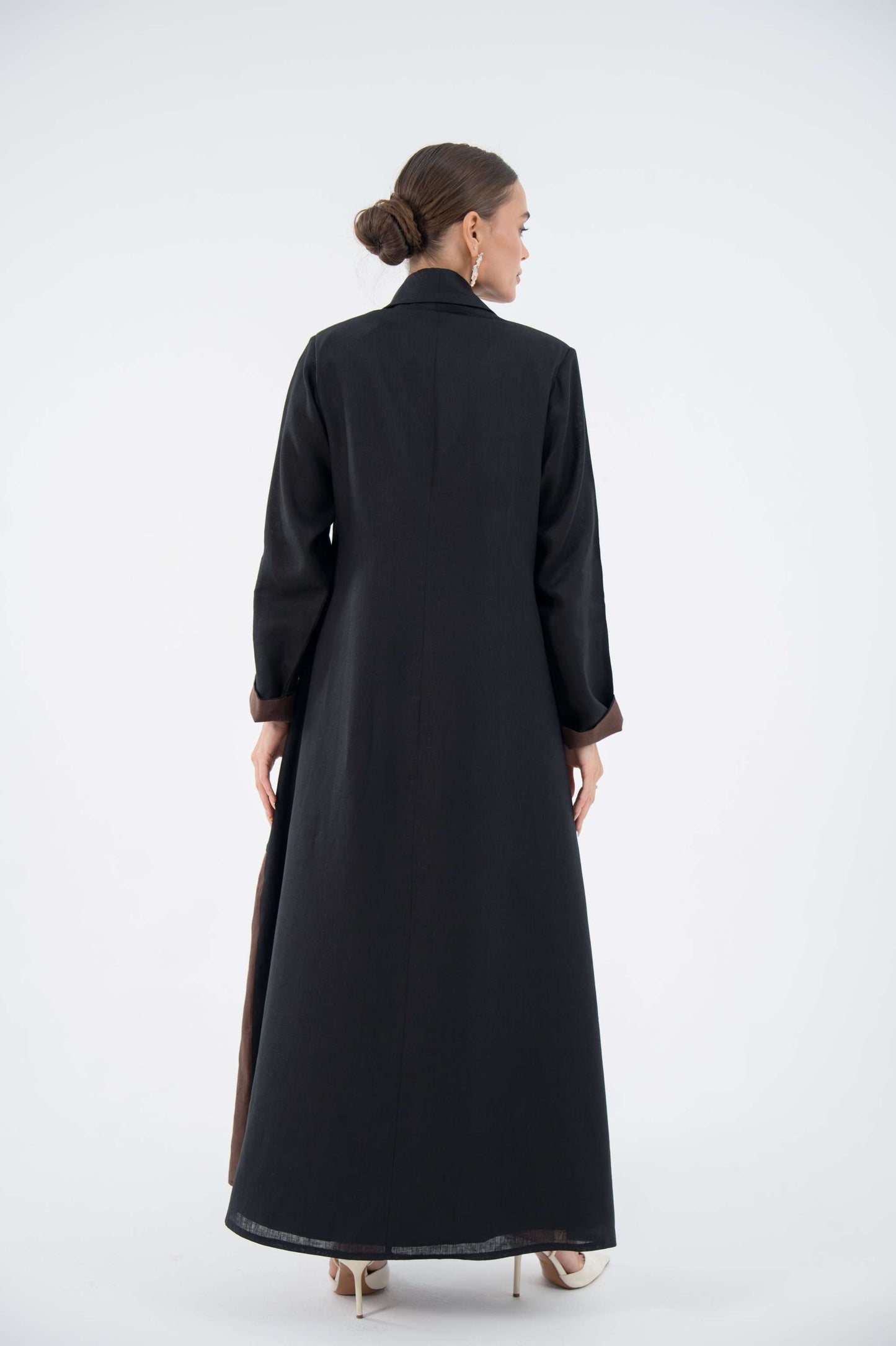 Curve Bloom Linen Abaya