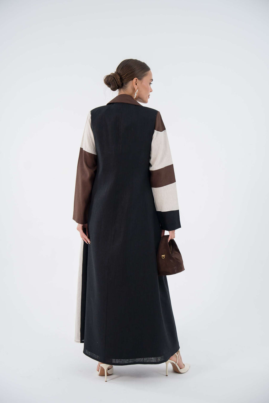 Desert Waves Blazer Abaya