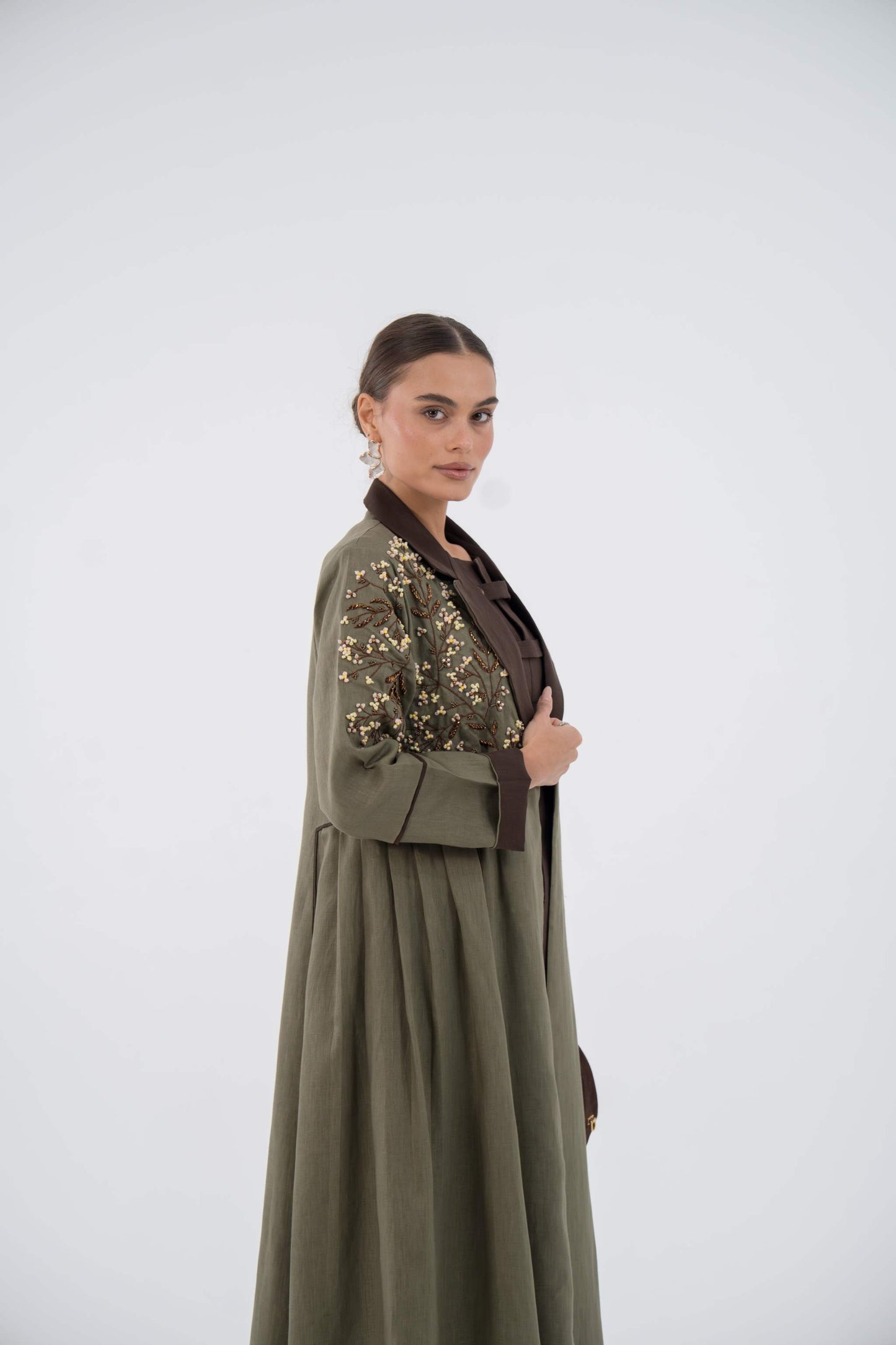Emerald Bloom Linen Abaya