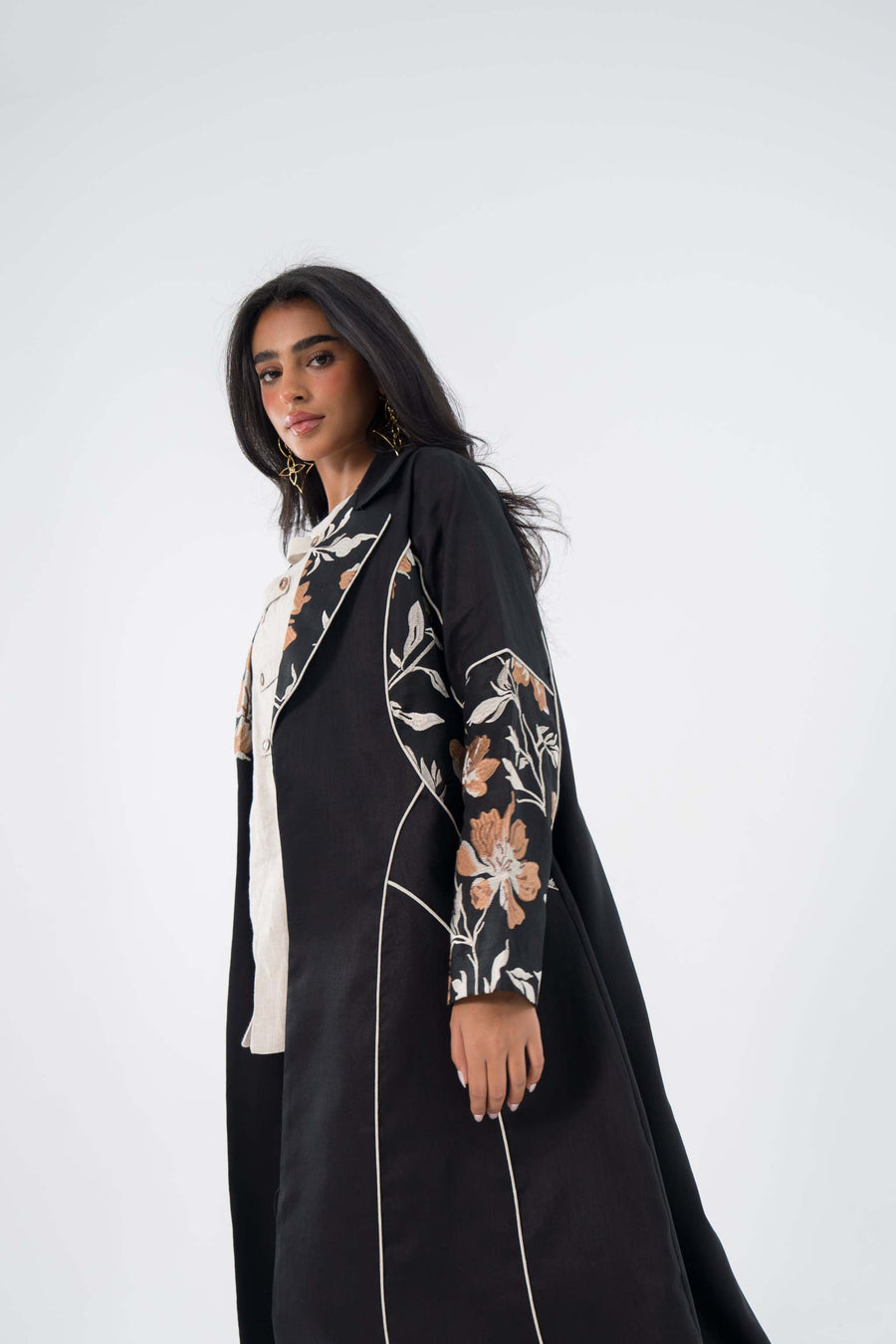 Floral Edge Linen Abaya