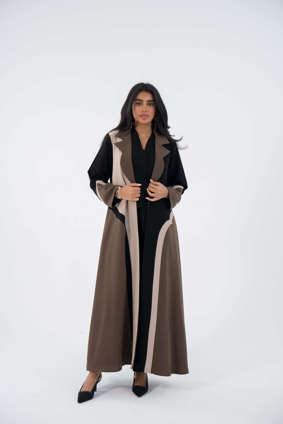 Sahara Blazer Abaya in black, brown, and beige linen with long sleeves and flowing silhouette
