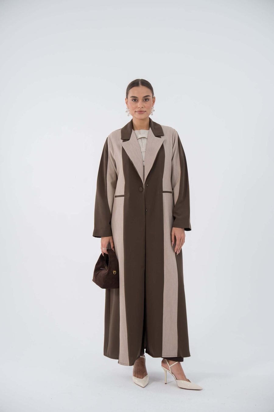 852 Shade Blazer Linen Abaya with brown and beige panels and long sleeves