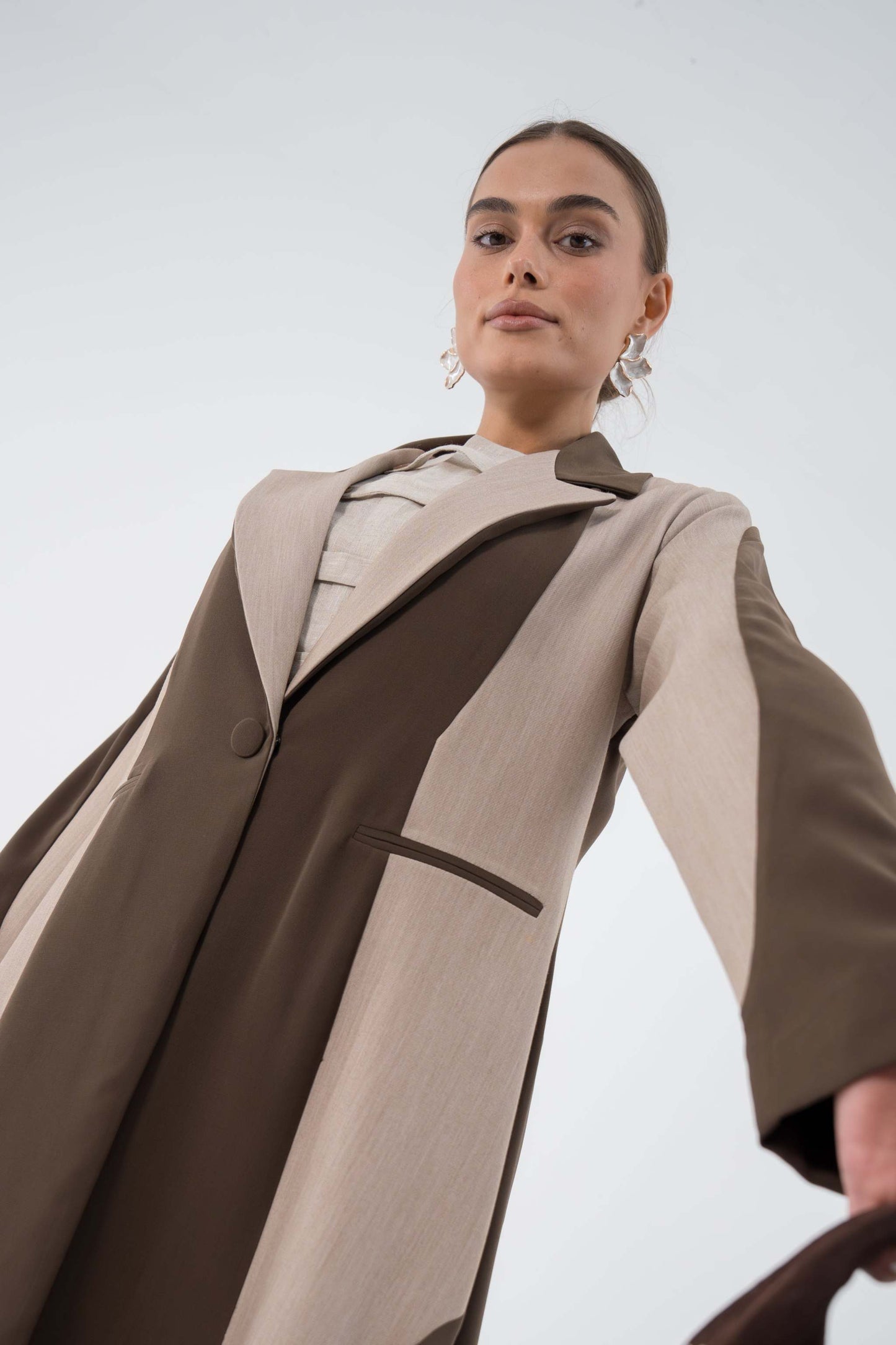 Shade Blazer Crepe Abaya