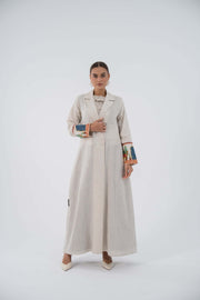 عباءة بليزر من الكتان المصنوعة يدوياً