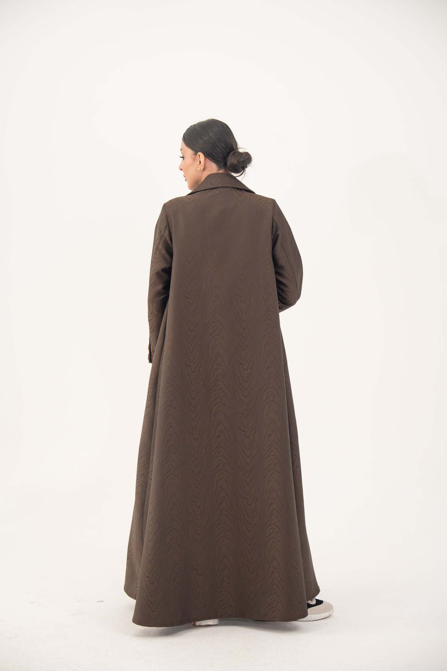 Brown jacquard blazer abaya with sharp lapels and structured tailoring for formal and professional wear.