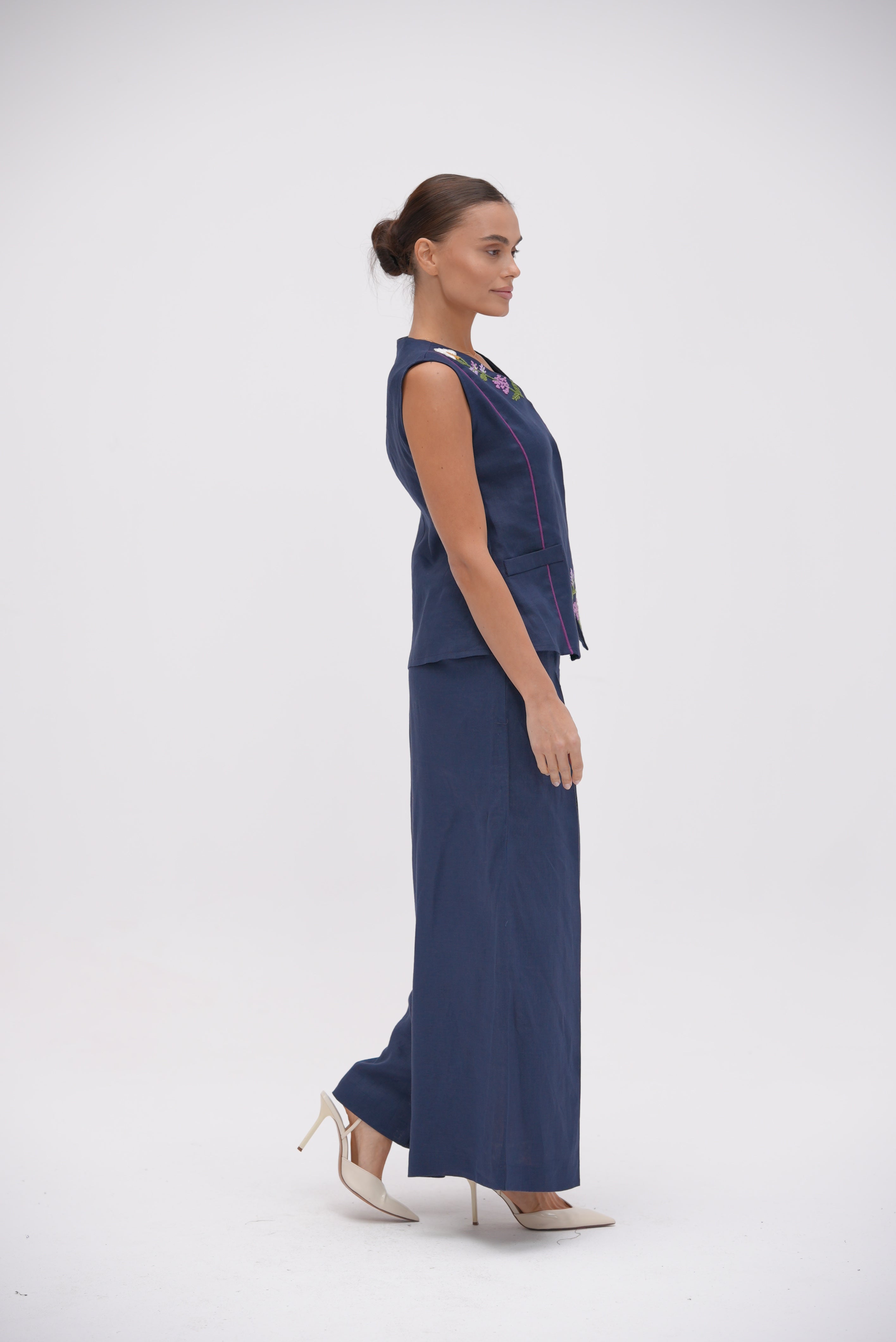 Botanica Vest