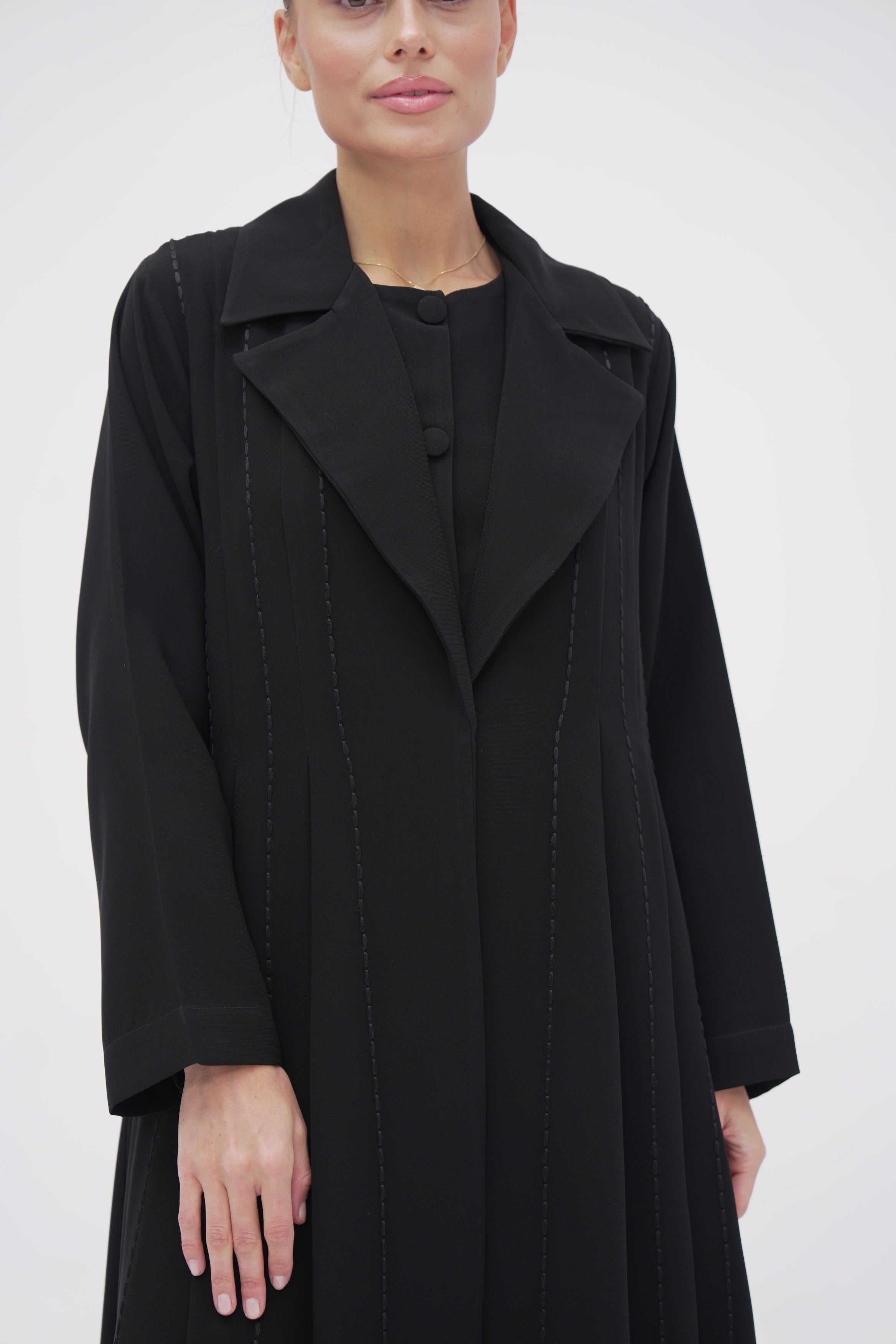Linya Black