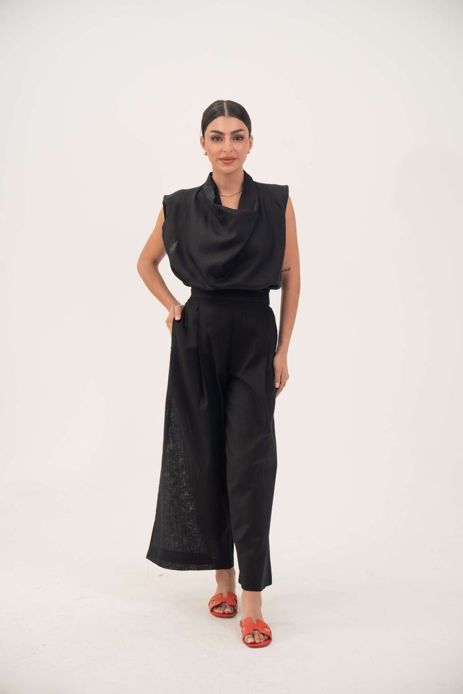 Black wide-leg linen pants with pockets, relaxed fit, and comfortable design for everyday wear - Noir Linen Wide Leg Pant