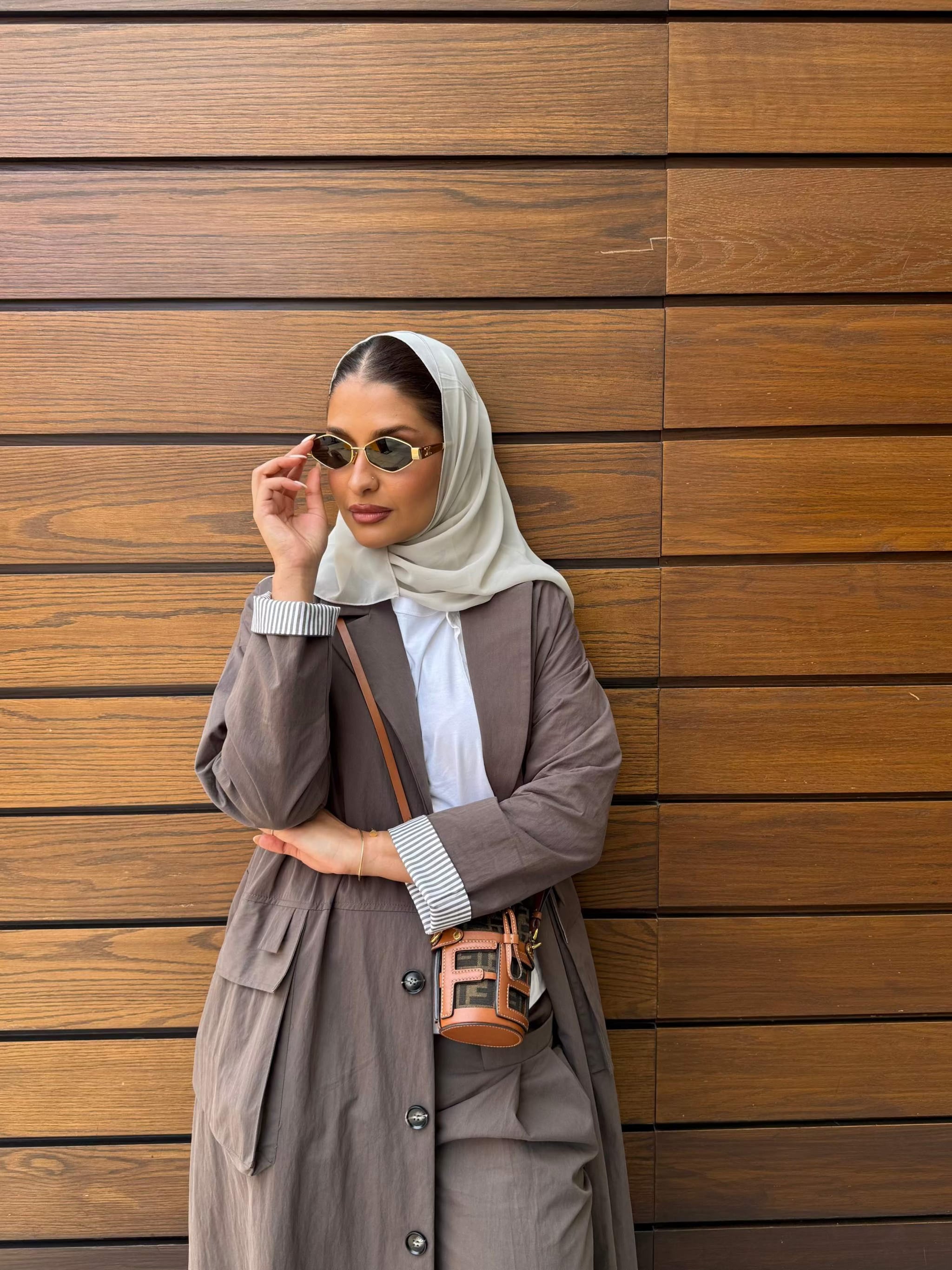 Taupe Wide-Leg Pants – Effortless Sophistication
